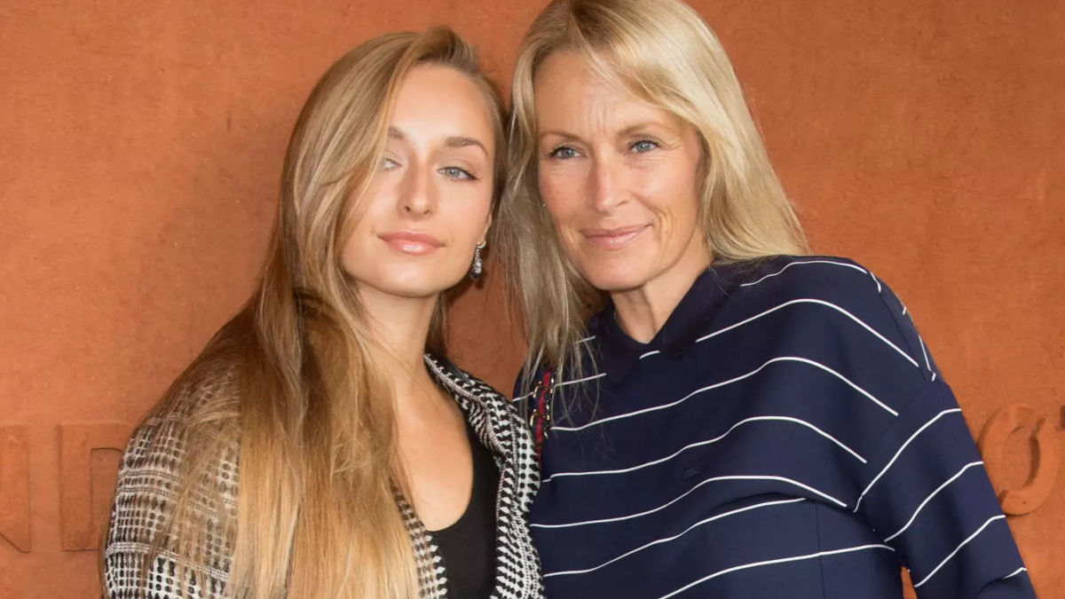 Emma Smet, une Vierge lumineuse entre héritage et indépendance